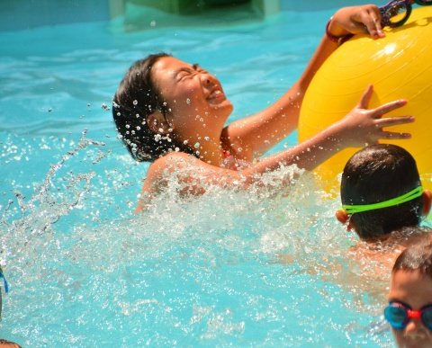 ACUÁTICAS EN LA PISCINA